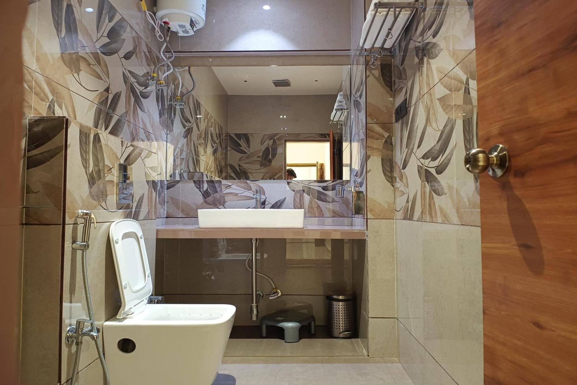 Madhav Residency Hotel & Banquet, Kalyan, Mumbai Exteriér fotografie